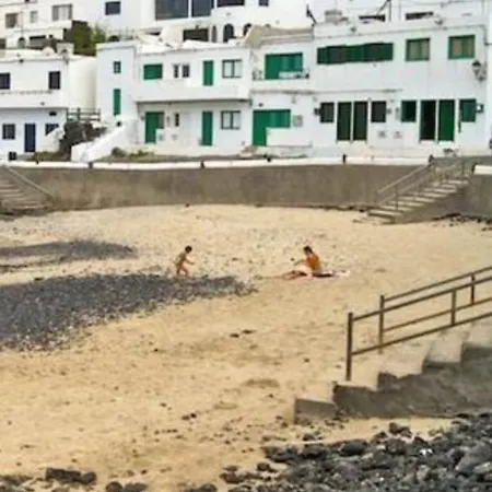 Casa Orpegue بيت للعطل *