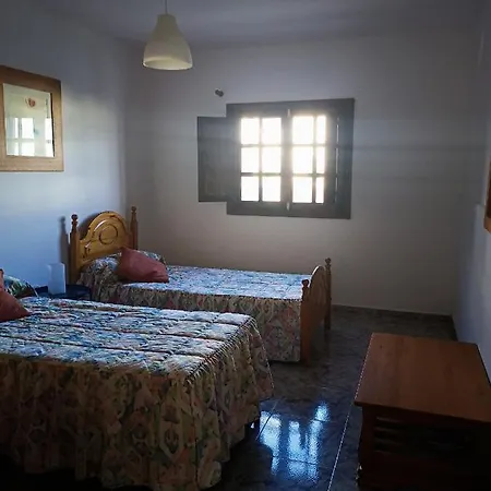 Casa Orpegue بيت للعطل